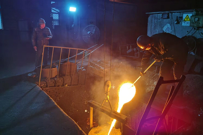 Melting and pouring custom iron castings